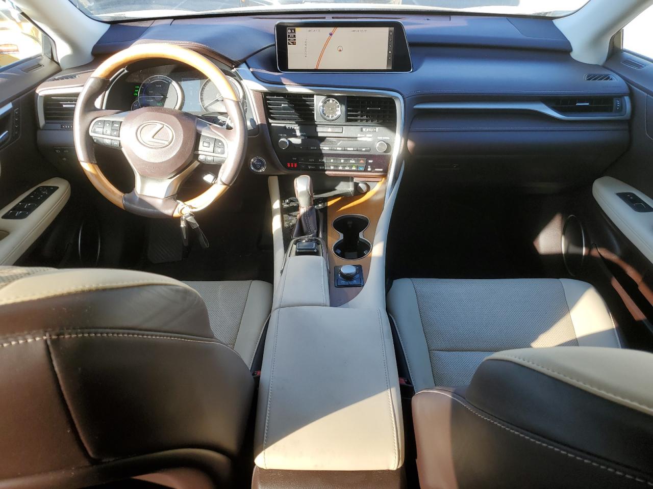 2018 Lexus RX - Image 8