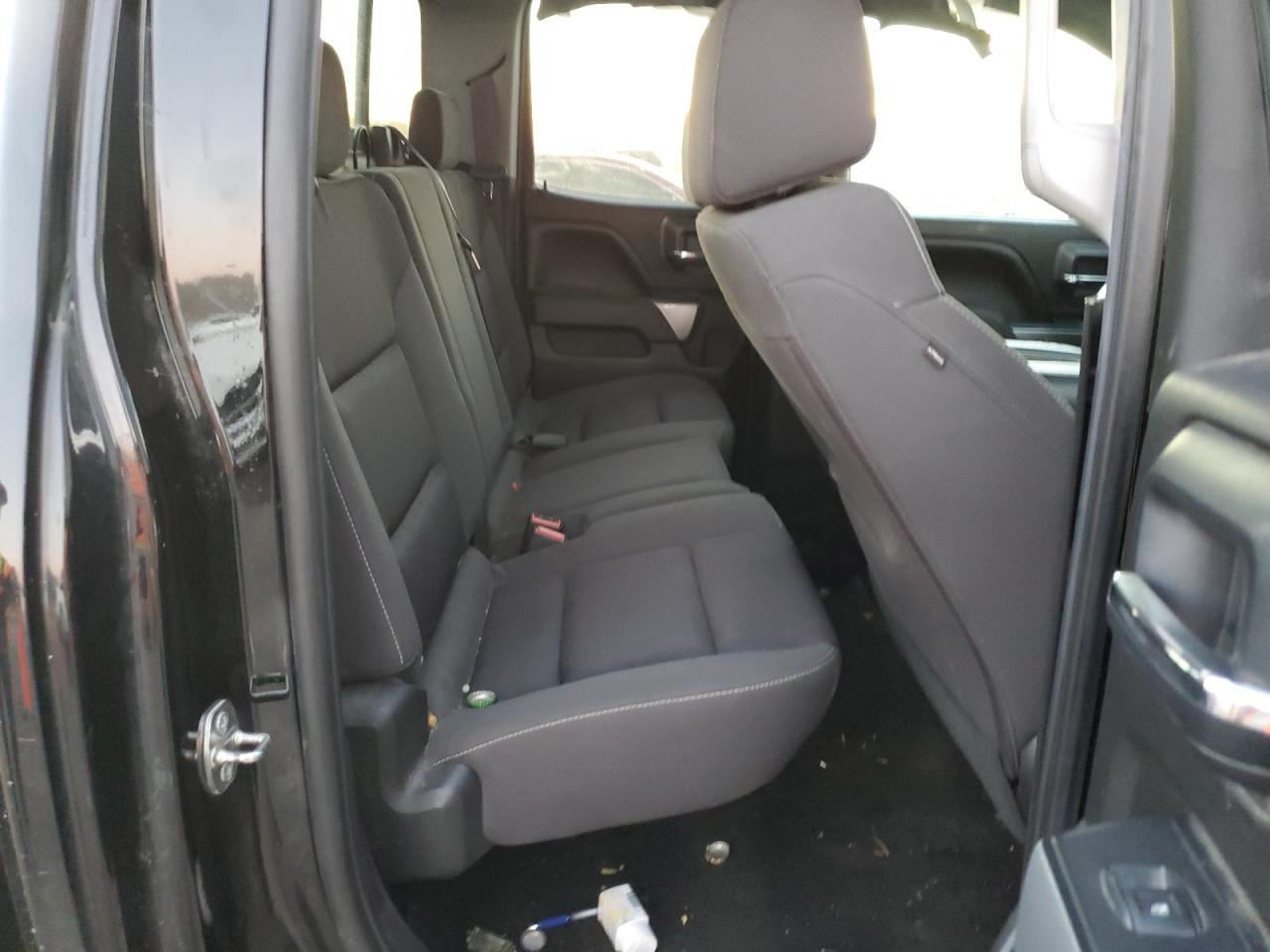 2017 Chevrolet Silverado - Image 11