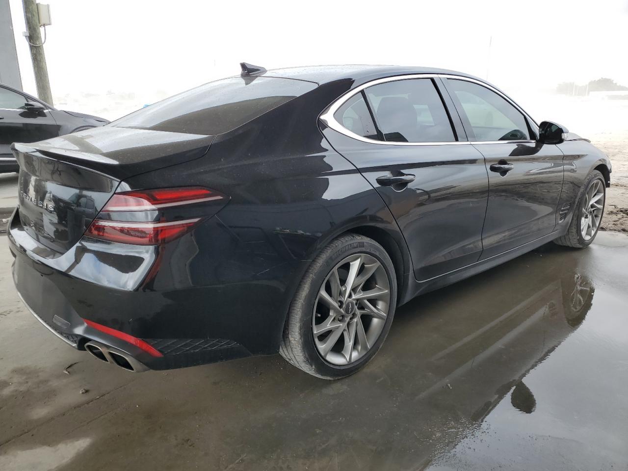 2022 Genesis G70 - Image 3