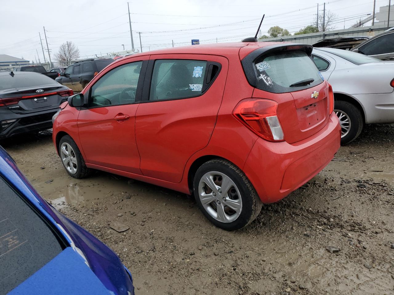 VIN KL8CB6SA1KC813194 2019 CHEVROLET SPARK no.2