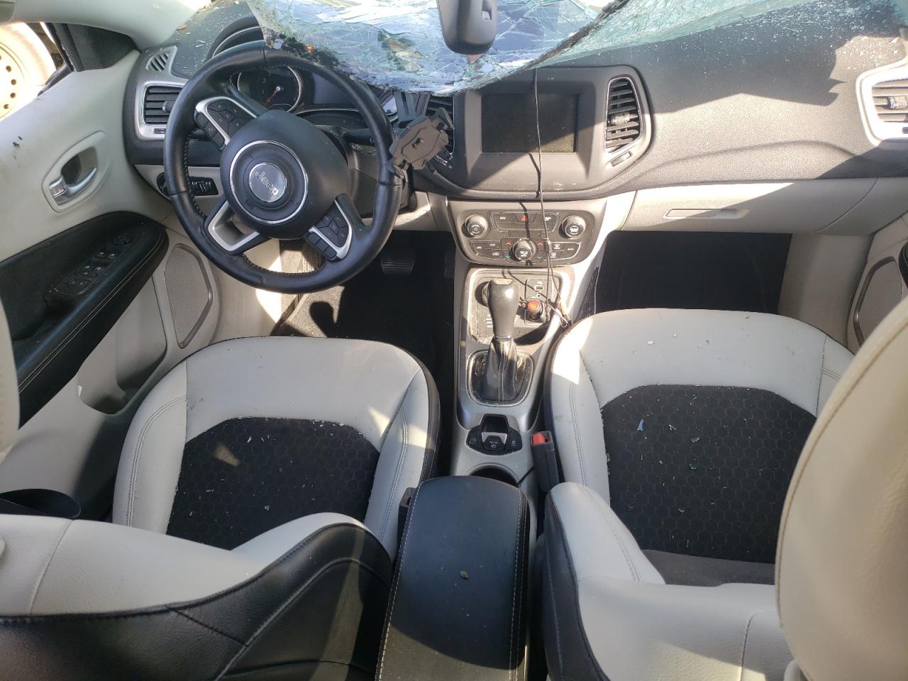 2018 Jeep Compass - Image 8