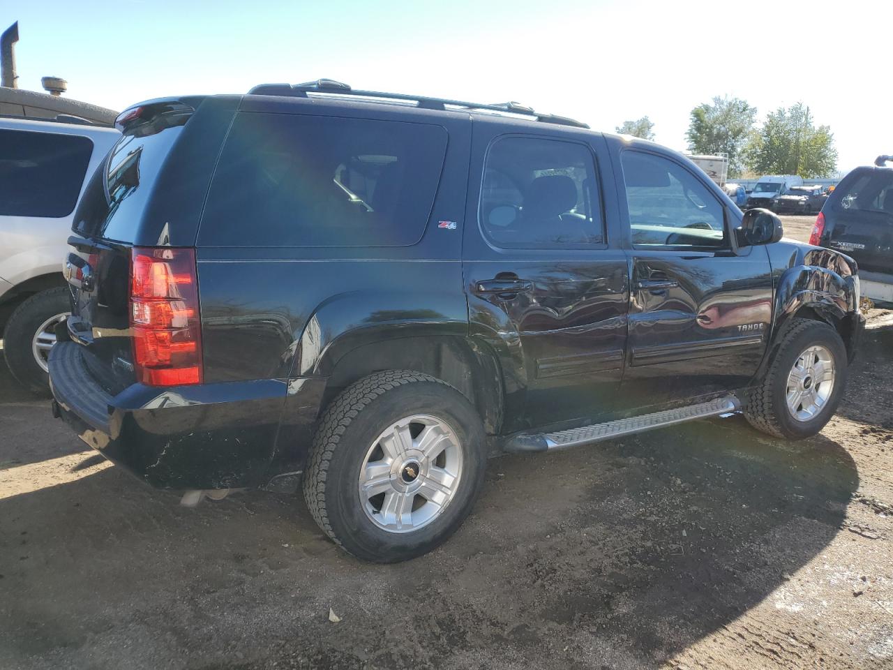 2012 Chevrolet Tahoe - Image 3
