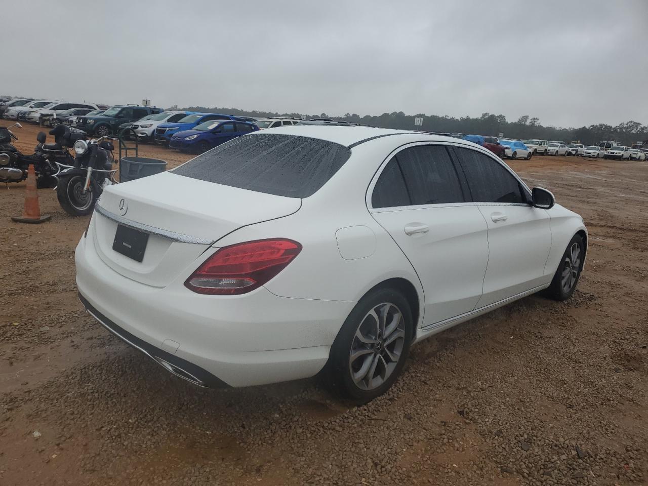 2017 Mercedes-Benz C-klasse - Image 3