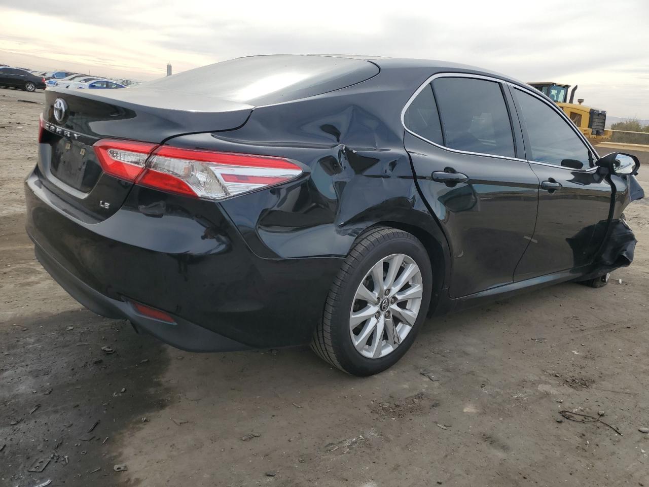 2018 Toyota Camry - Image 3