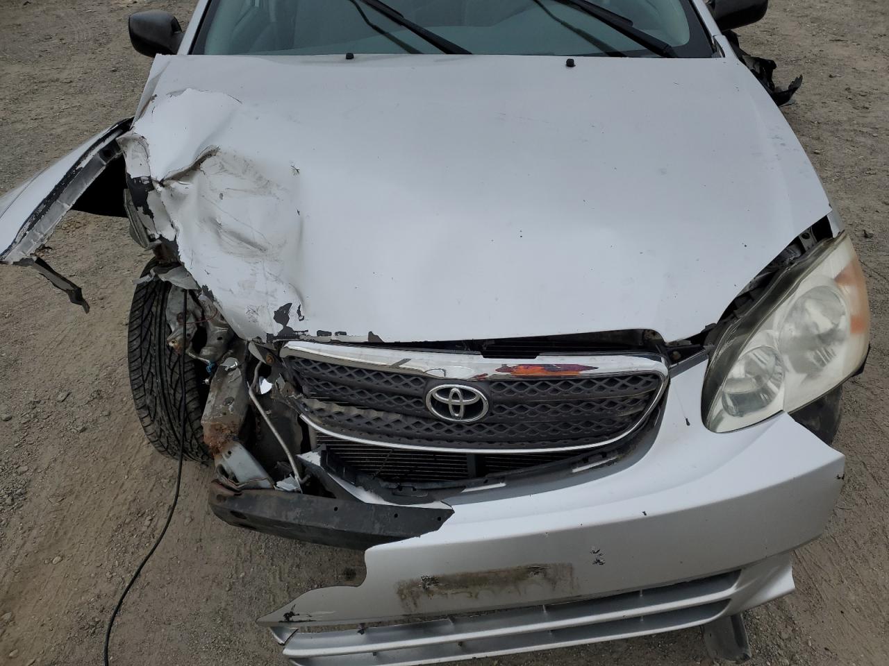 2005 Toyota Corolla - Image 13