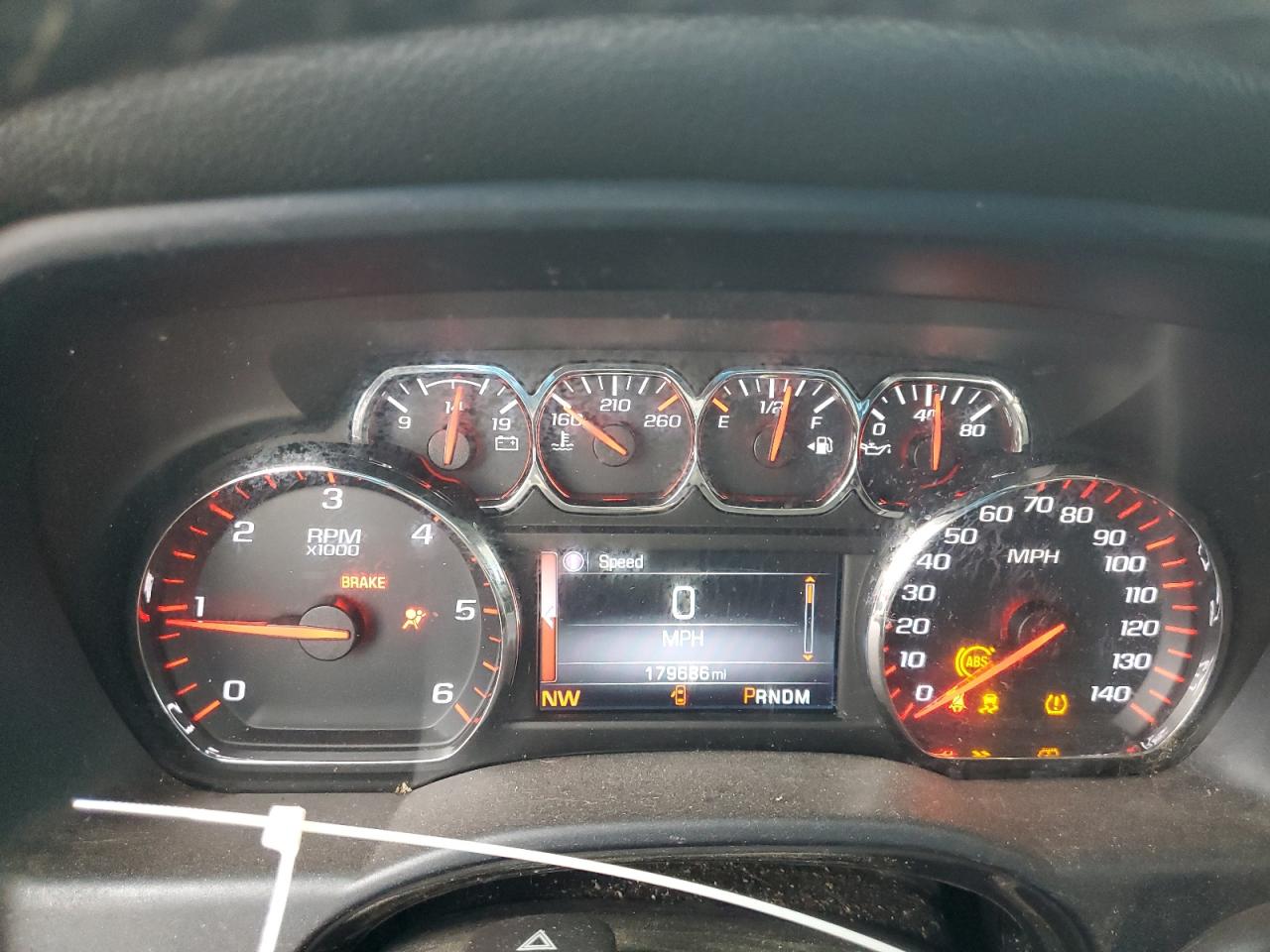 2015 GMC Sierra - Image 9