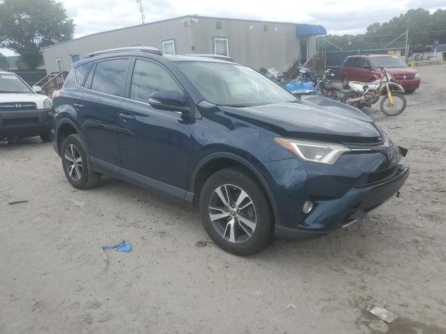 Parquets TOYOTA RAV4 2017 Granatowy