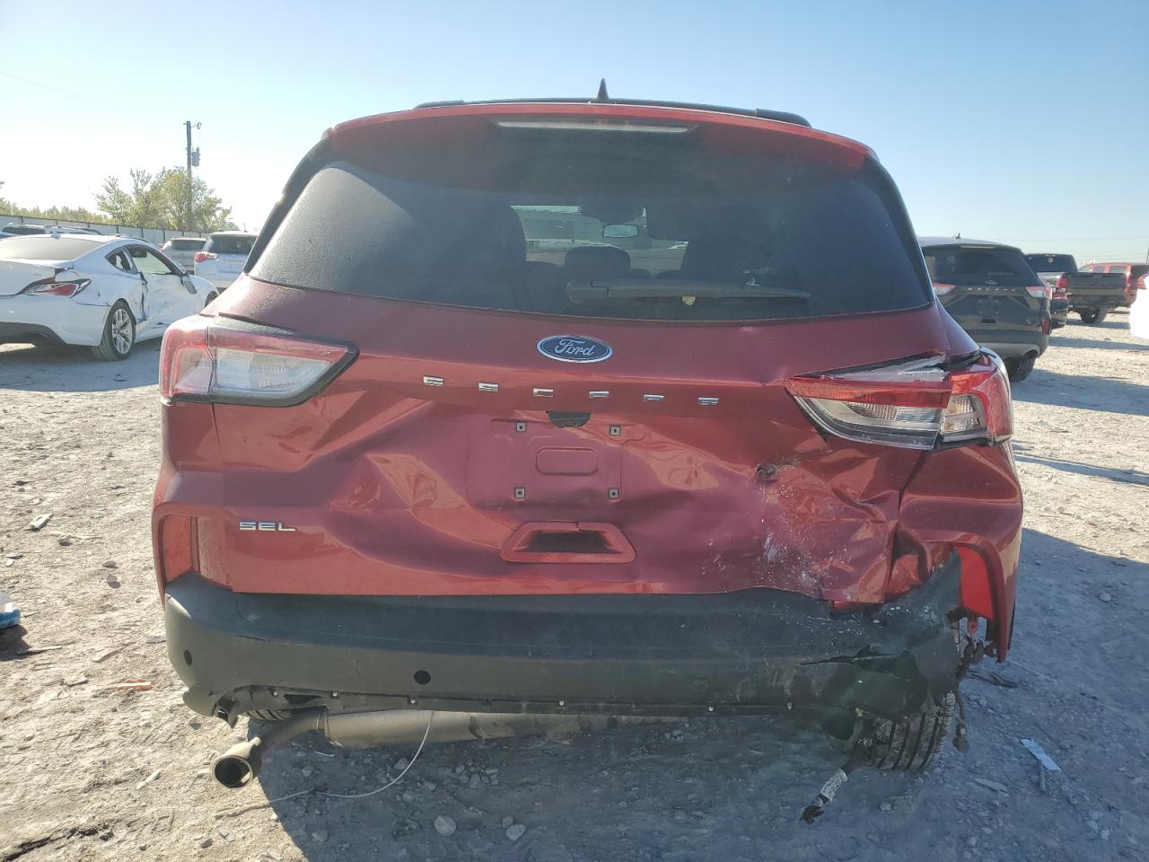 2022 Ford Escape - Image 6