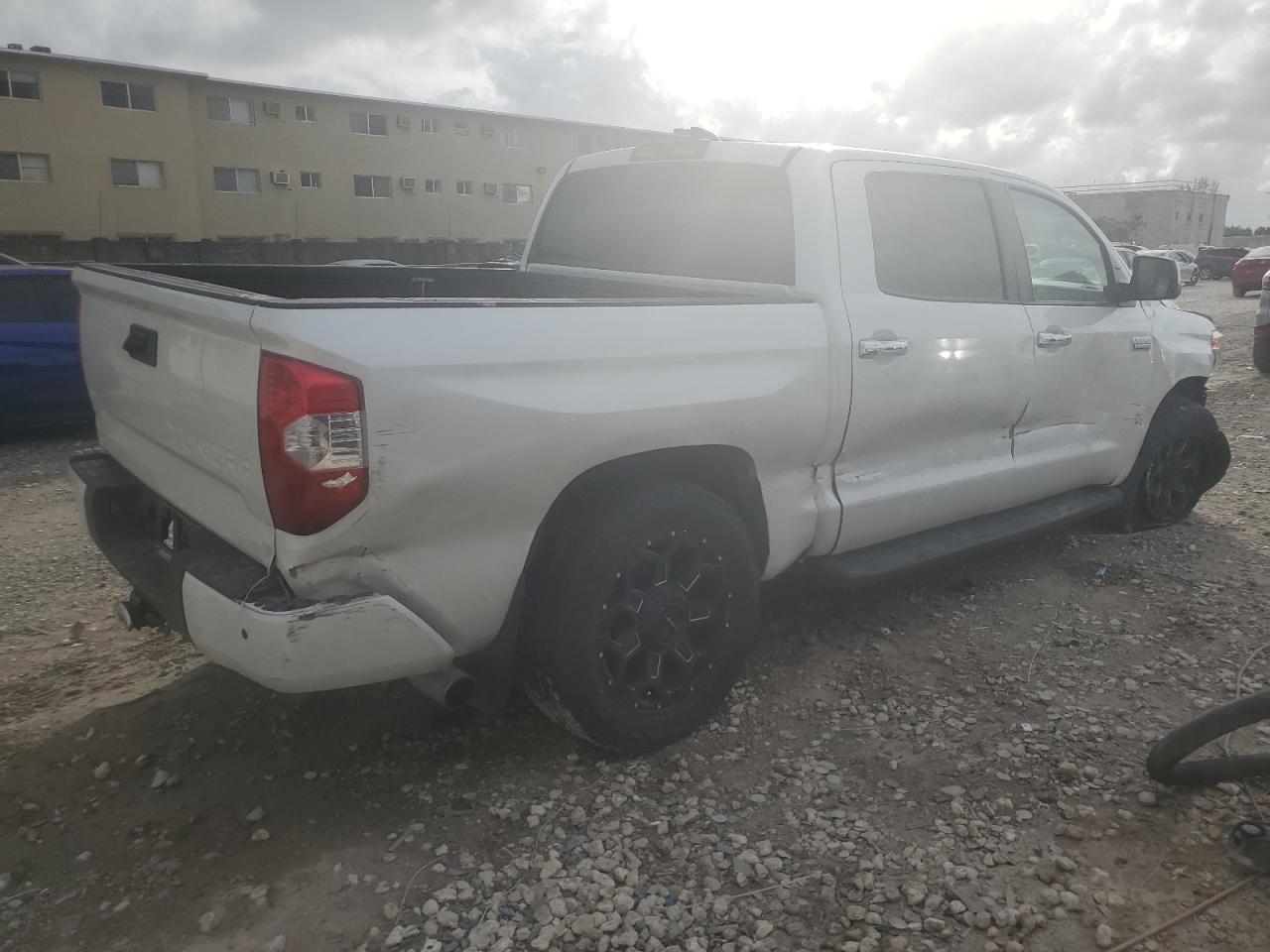 2021 Toyota Tundra - Image 3