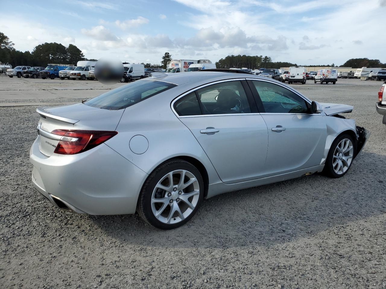 2016 Buick Regal - Image 3