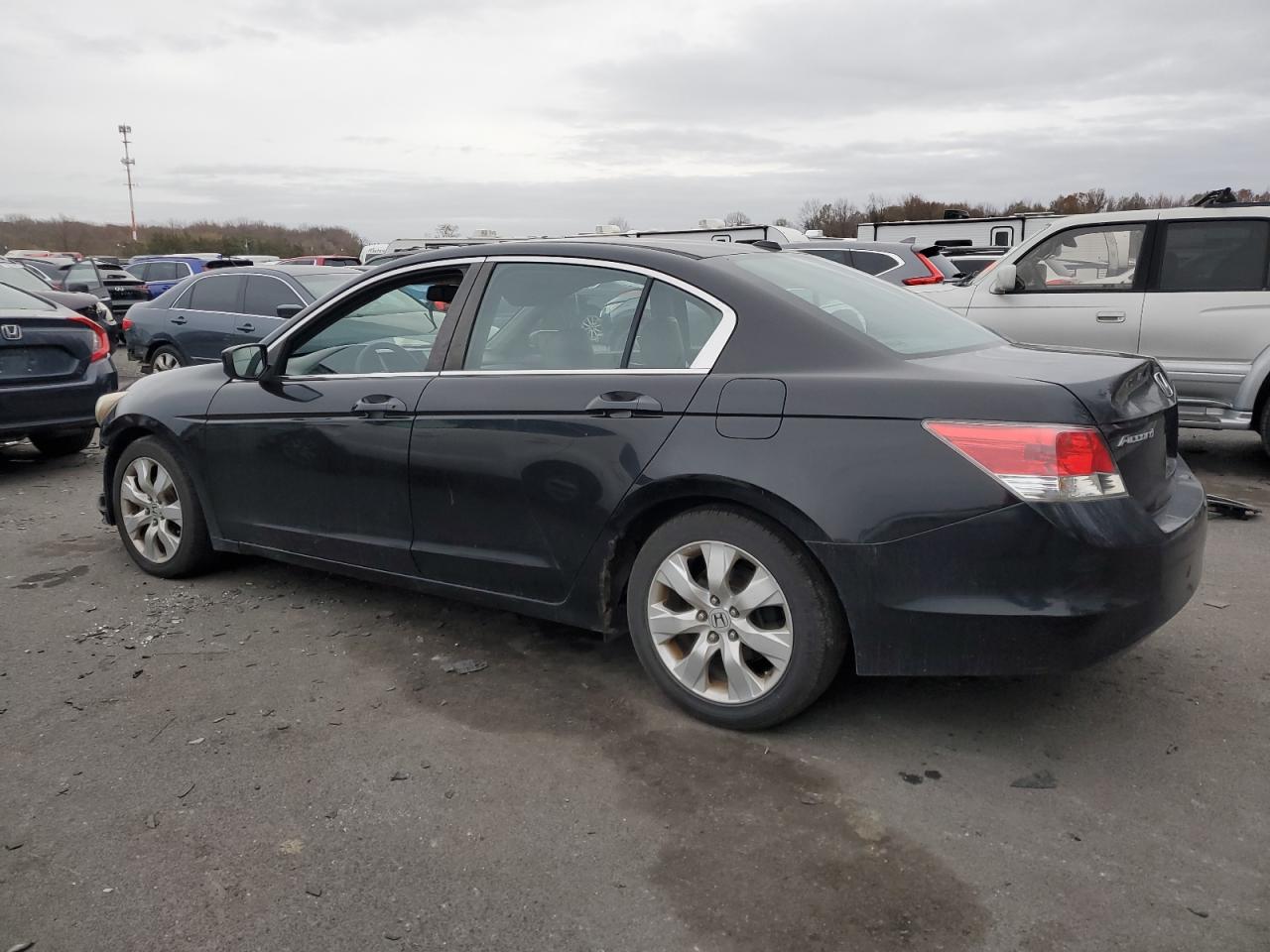 2008 Honda Accord - Image 2