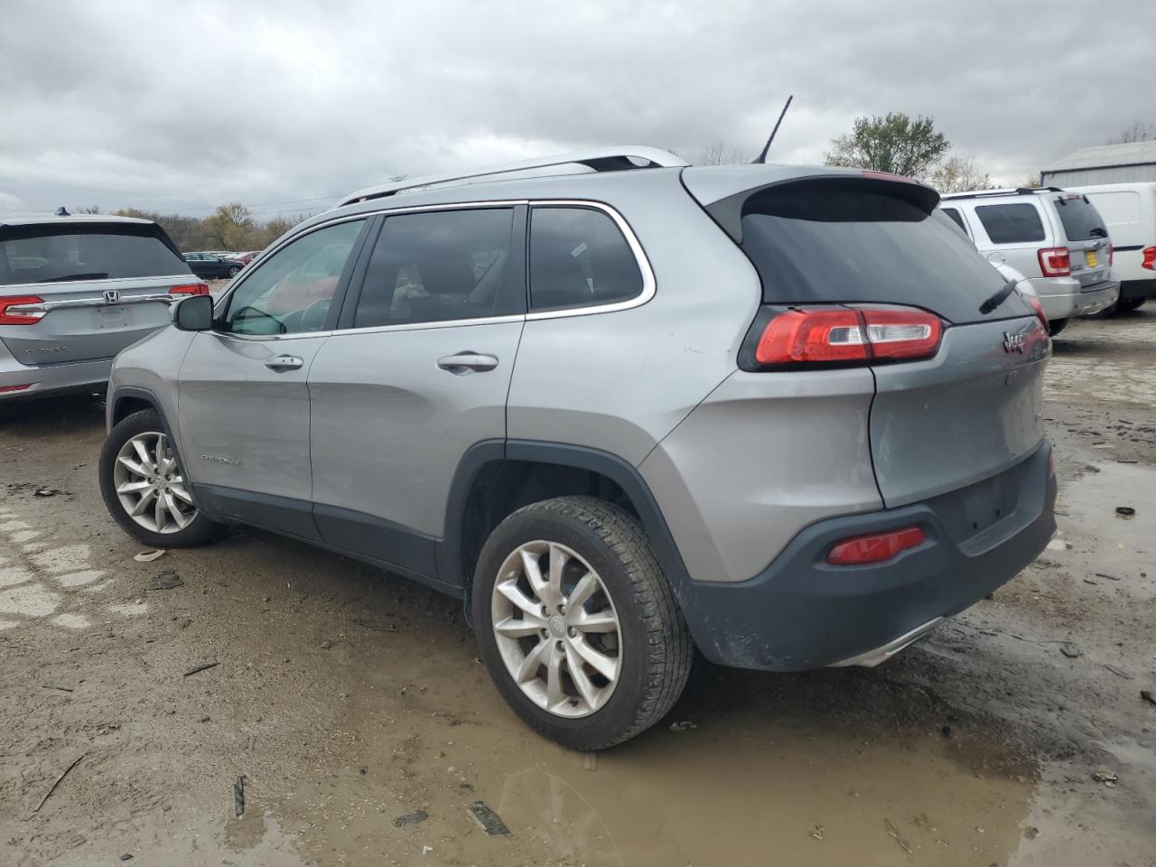 2015 Jeep Grand Cherokee - Image 2