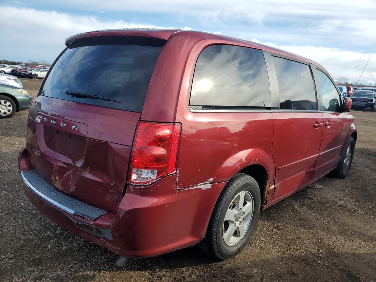 2011 Dodge Caravan - Image 3