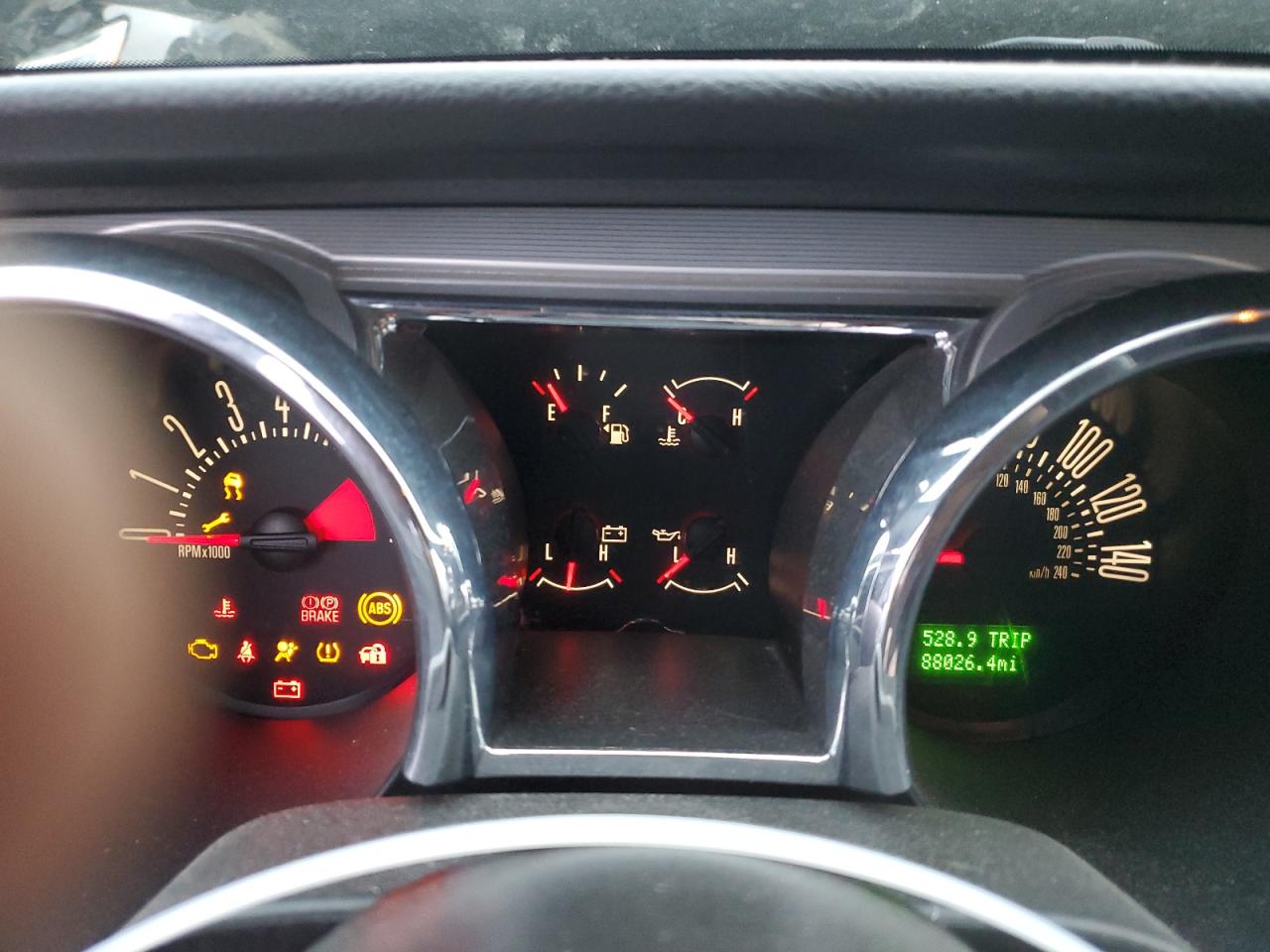 2008 Ford Mustang - Image 9