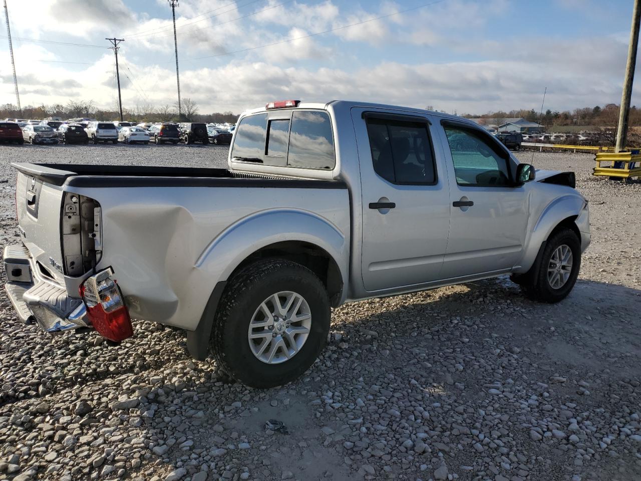 2017 Nissan Navara (Frontier) - Image 3