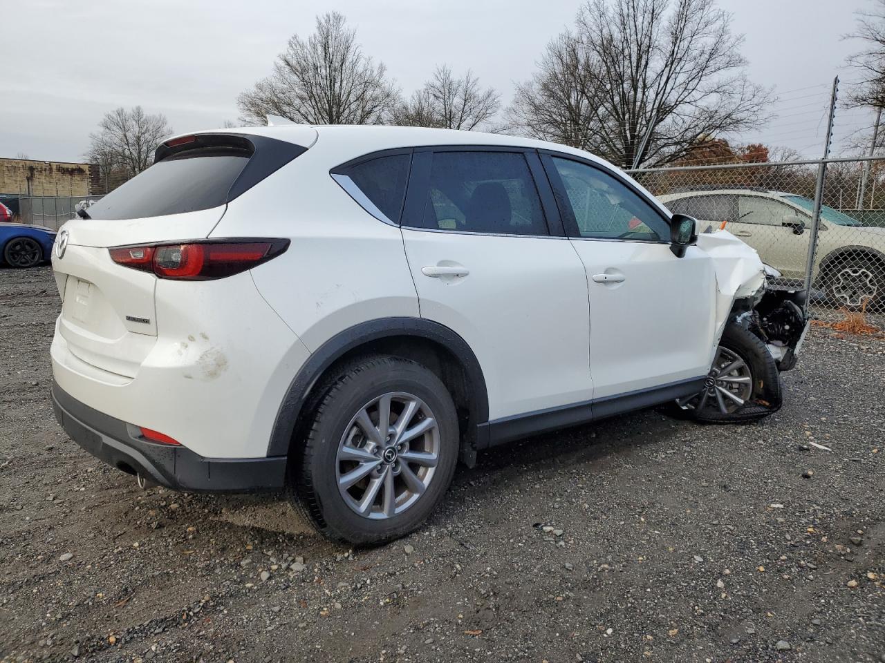 2022 Mazda CX-5 - Image 3