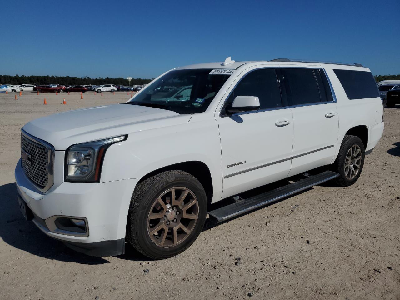 2016 GMC Yukon - Image 1