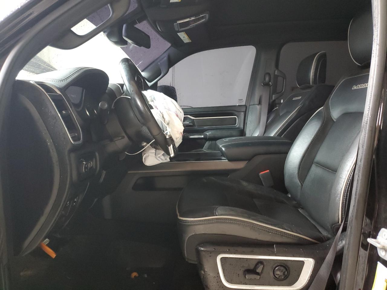 2020 RAM 1500 - Image 7