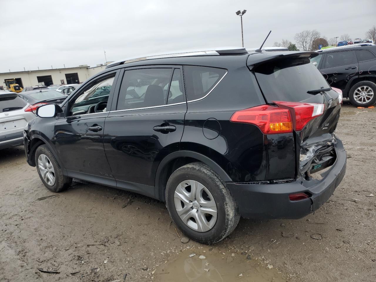 2015 Toyota RAV 4 - Image 2