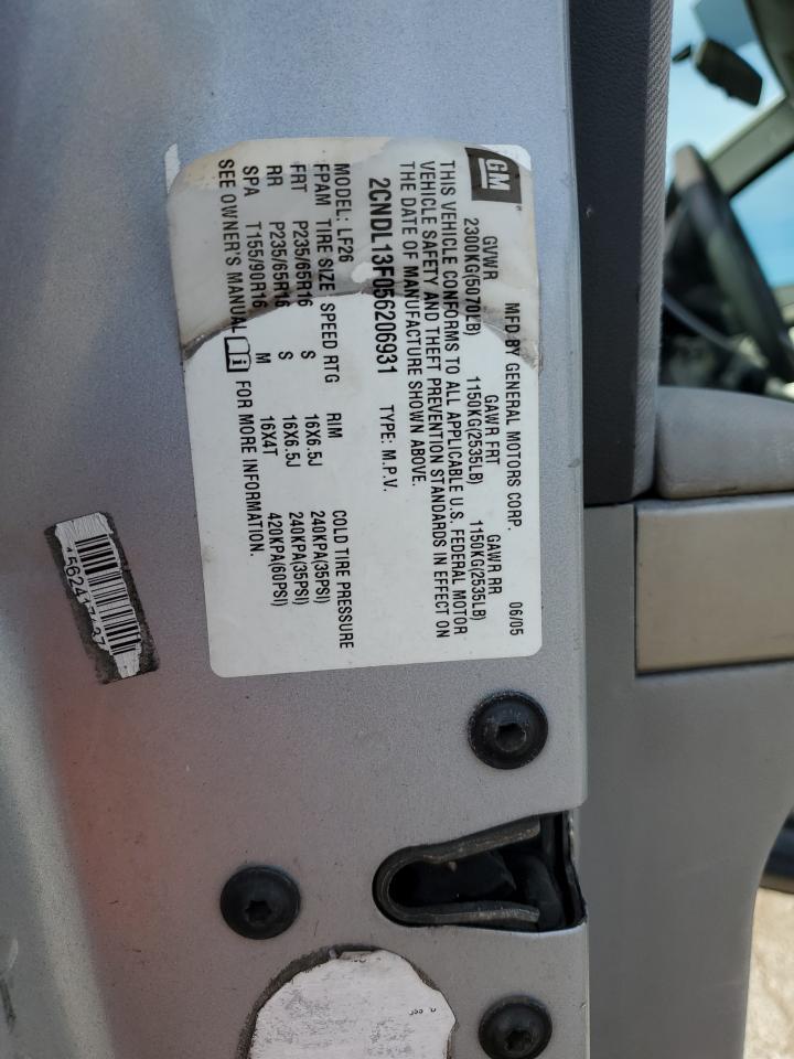 2005 Chevrolet Equinox - Image 12