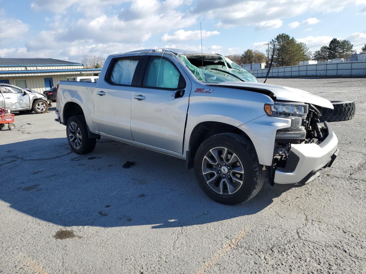 2022 Chevrolet Silverado - Image 4