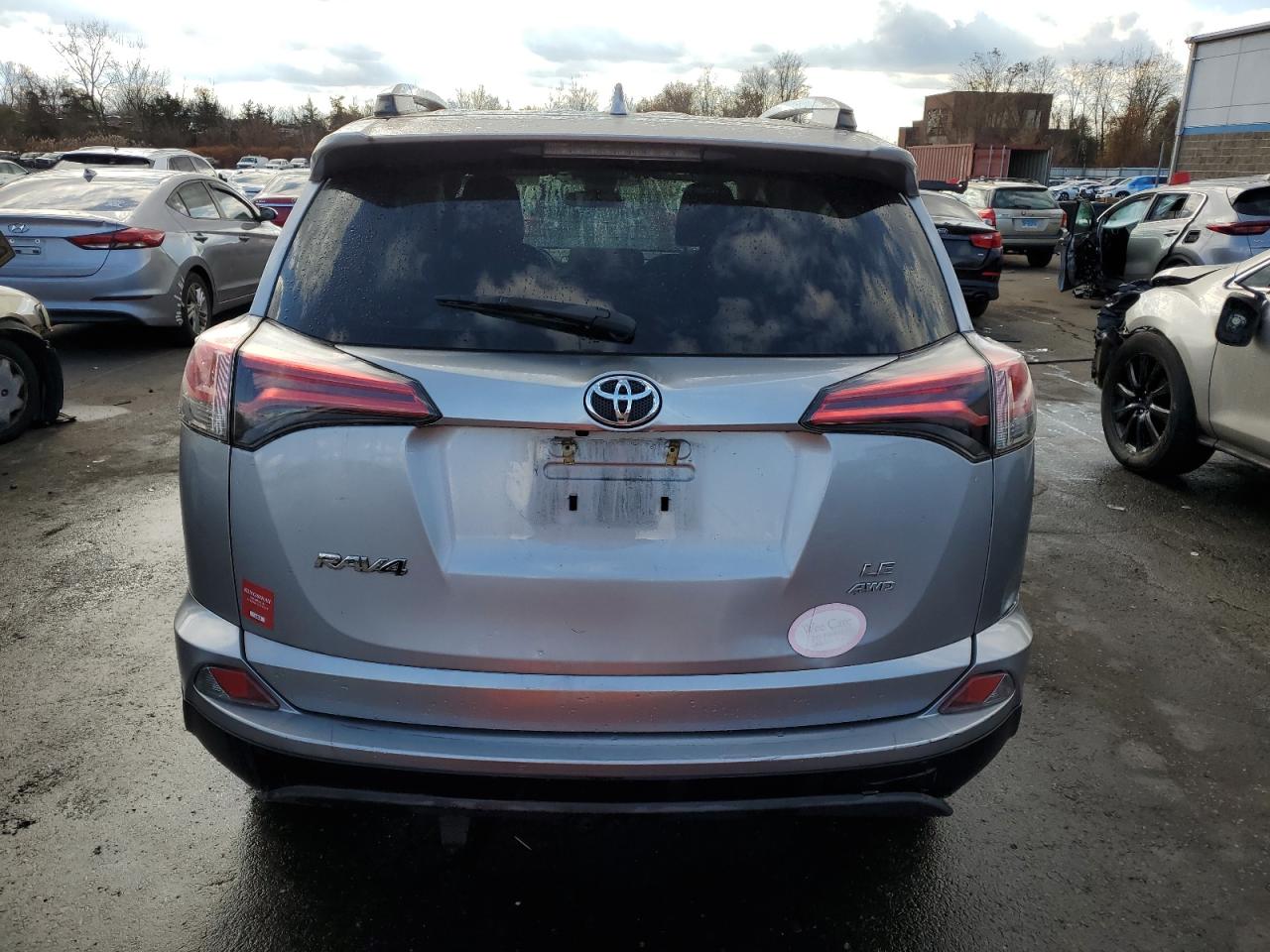 2017 Toyota Rav4 Le VIN: 2T3BFREV9HW583451 Lot: 79235144