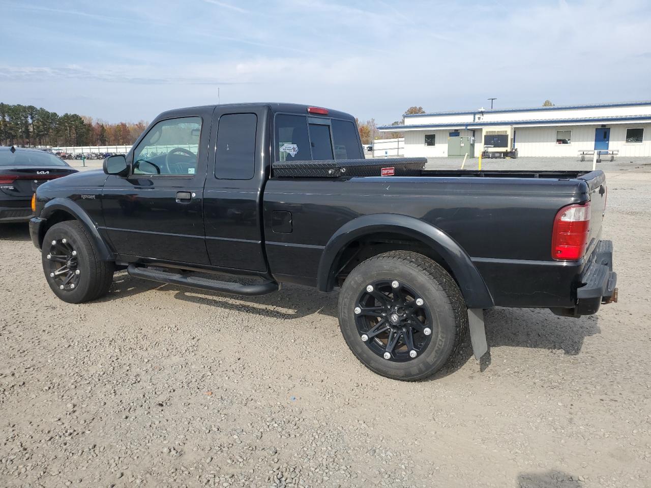 2005 Ford Ranger - Image 2