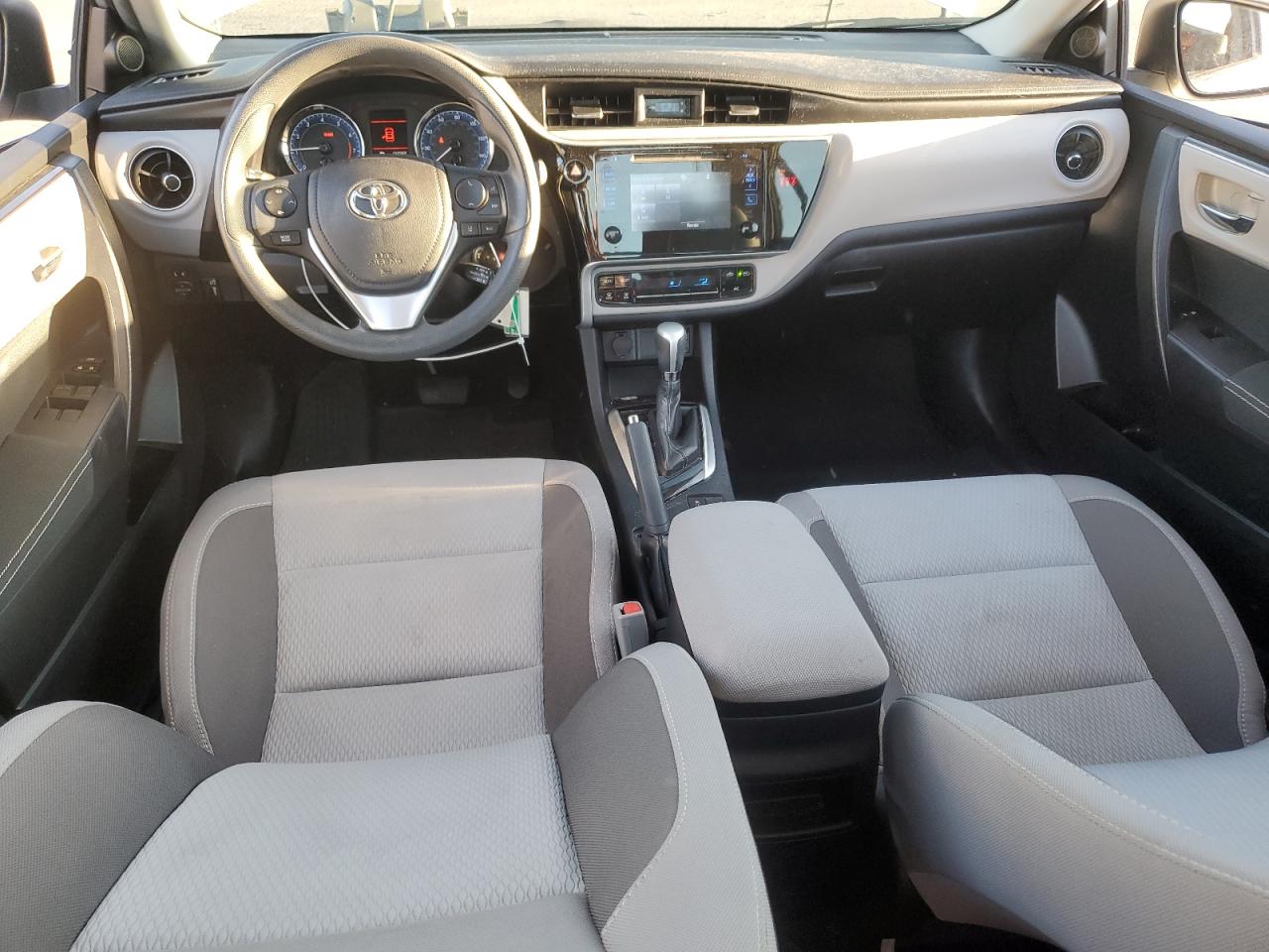 2018 Toyota Corolla - Image 8