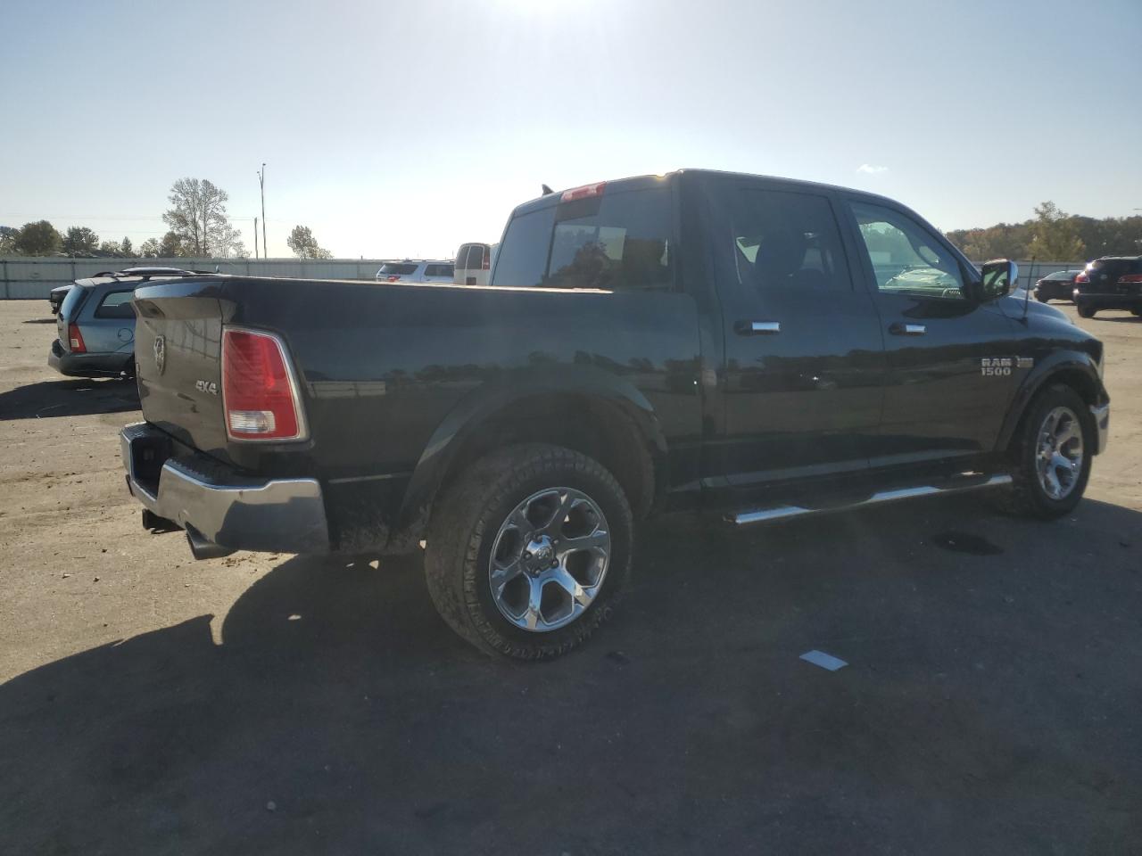 2014 RAM 1500 - Image 3