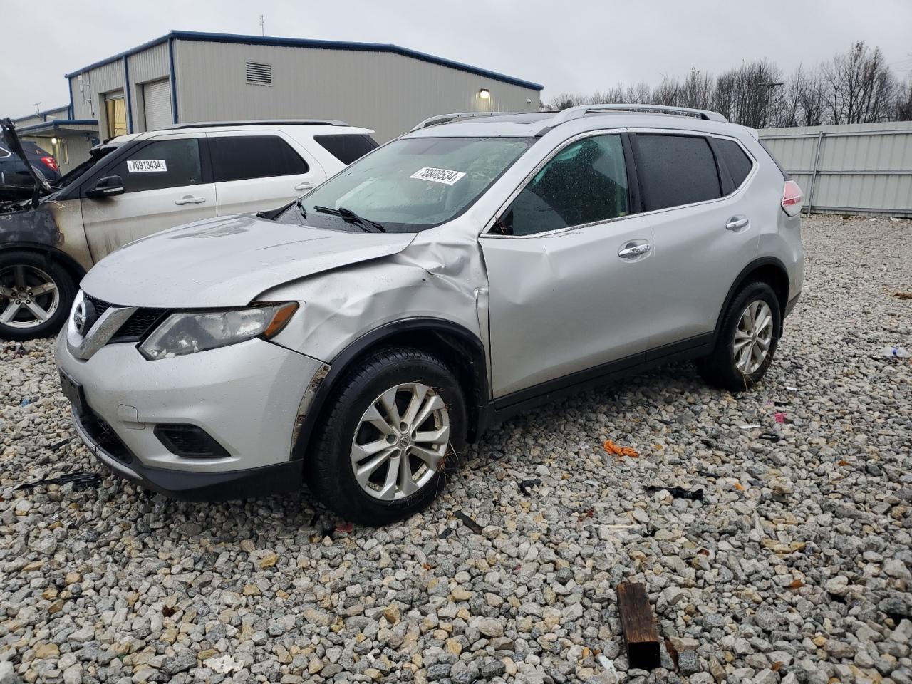 VIN 5N1AT2MV1FC828705 2015 NISSAN ROGUE no.1