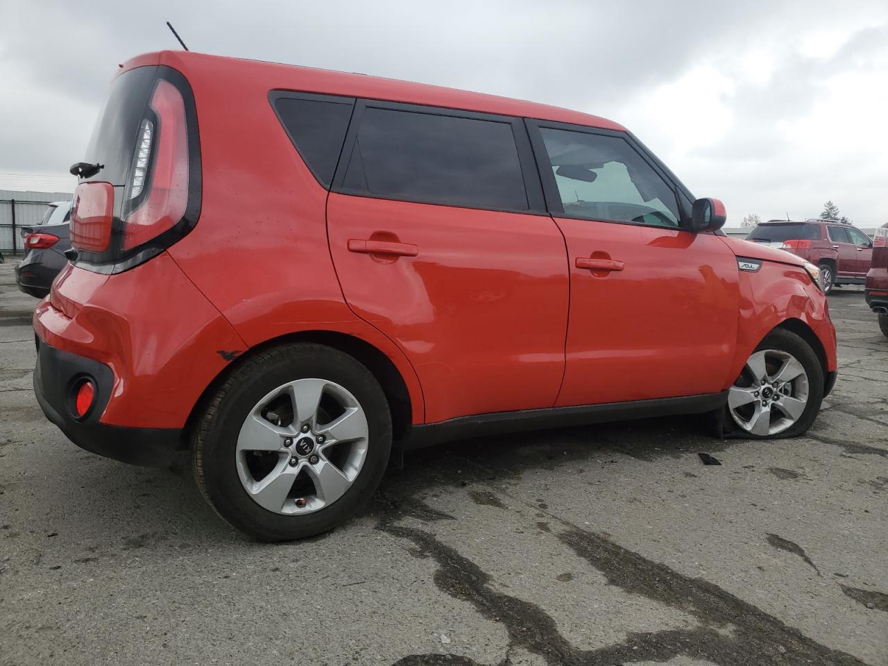 VIN KNDJN2A20K7687802 2019 KIA SOUL no.3