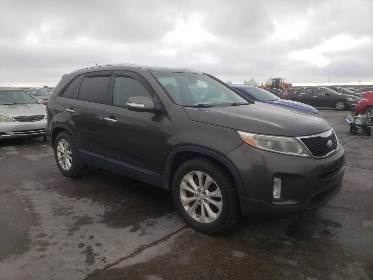 2014 Kia Sorento - Image 4
