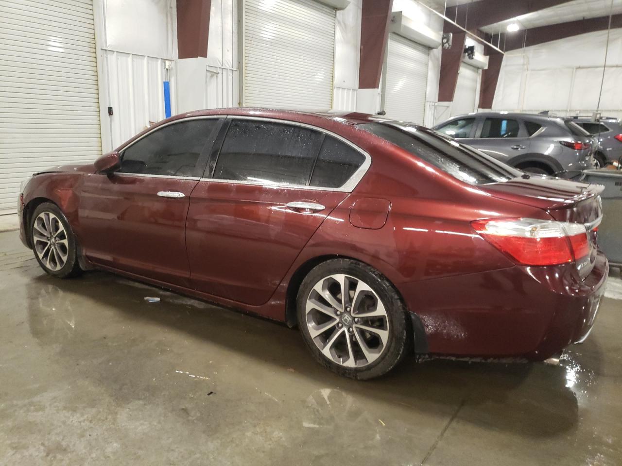 VIN 1HGCR2F50FA062018 2015 HONDA ACCORD no.2