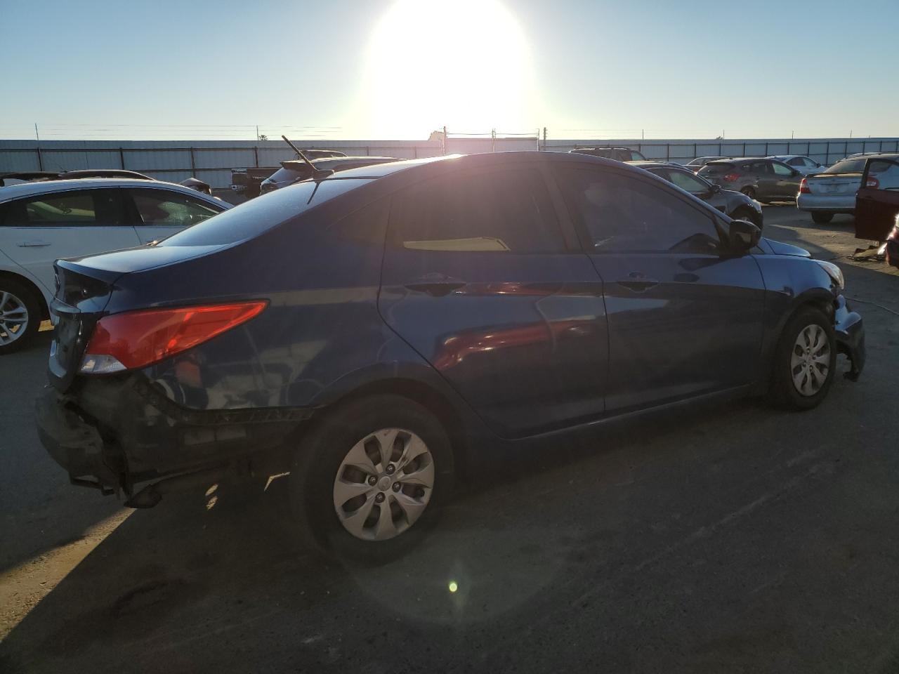 2016 Hyundai Accent - Image 3