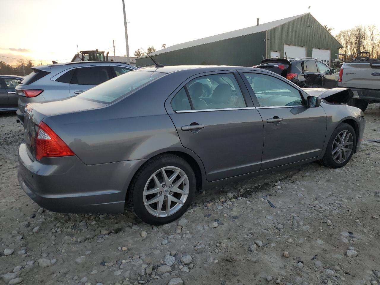 2010 Ford Fusion - Image 3