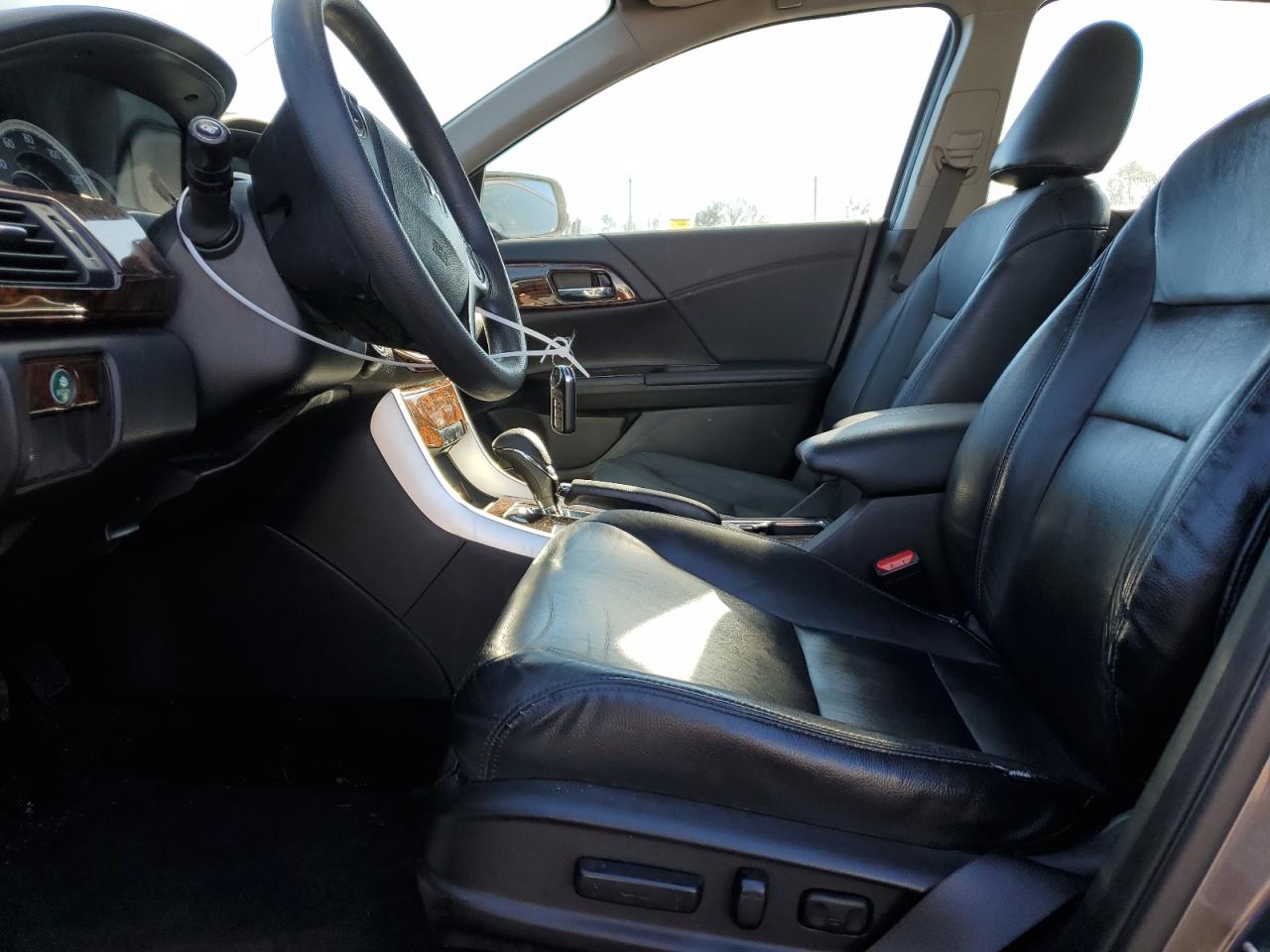 2015 Honda Accord - Image 7