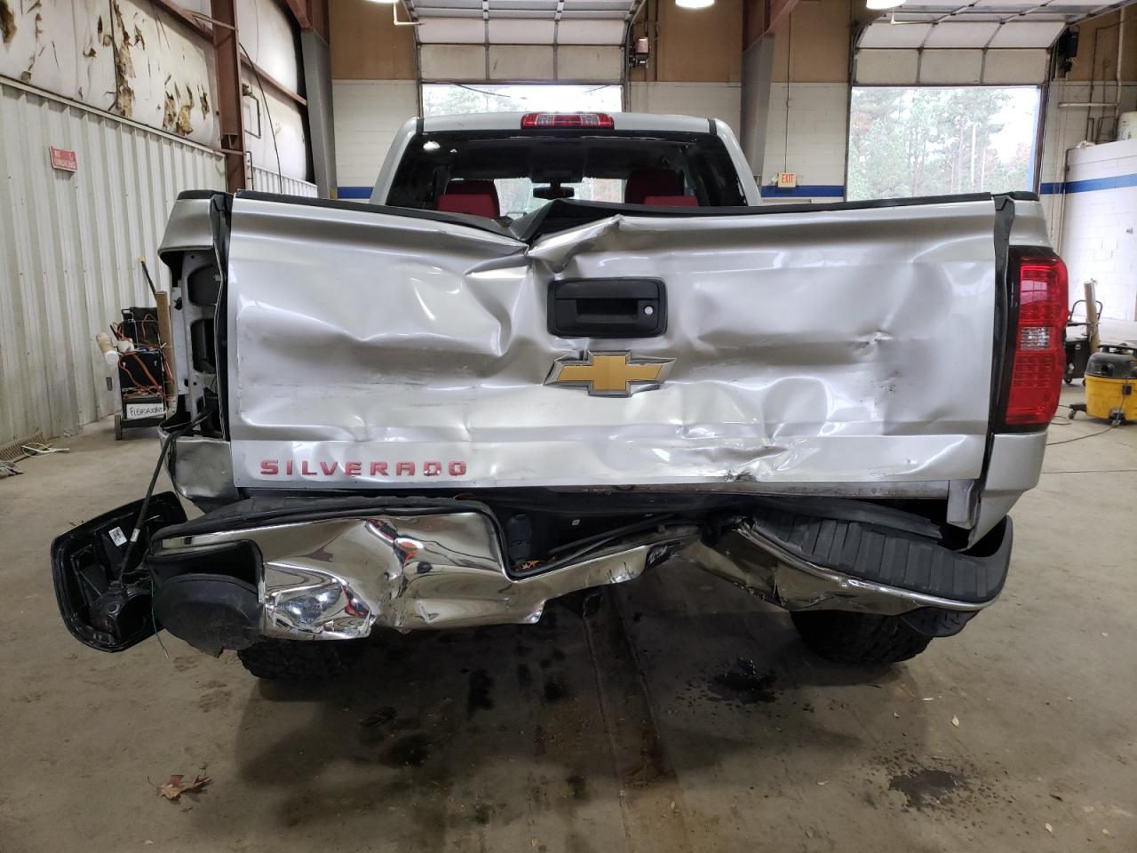 2017 Chevrolet Silverado - Image 6