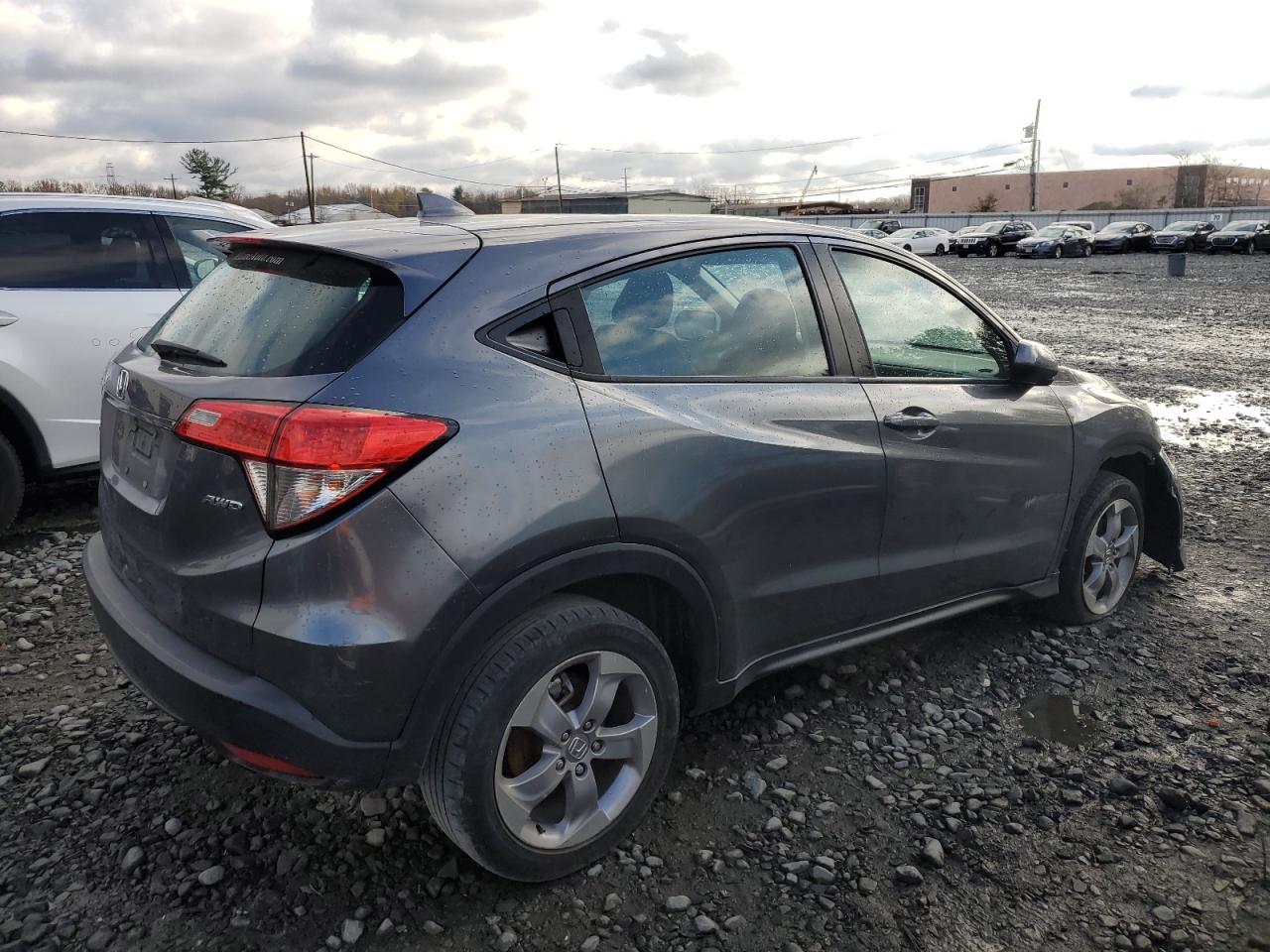 VIN 3CZRU6H39MM741208 2021 HONDA HR-V no.3