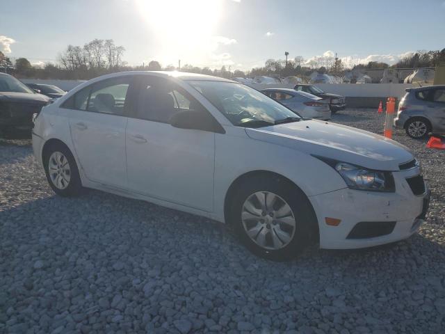 Sedans CHEVROLET CRUZE 2014 White