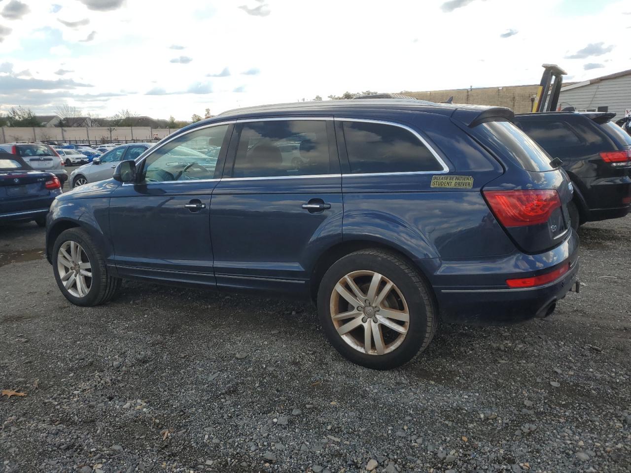 2015 Audi Q7 - Image 2