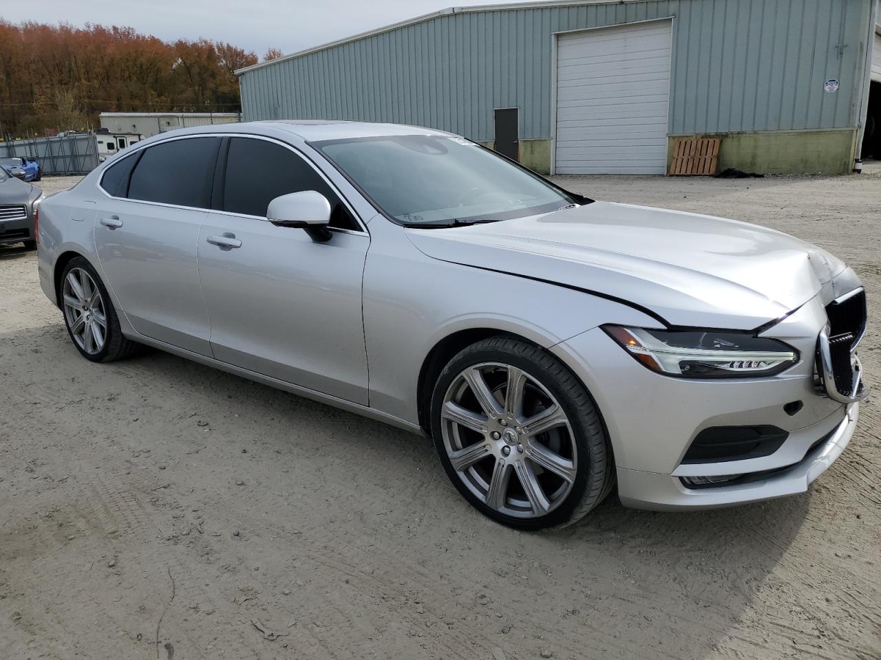 2018 Volvo S90 - Image 4