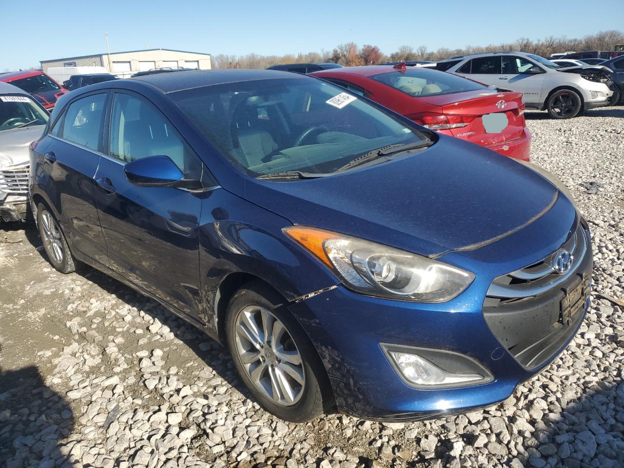 2013 Hyundai Elantra - Image 4