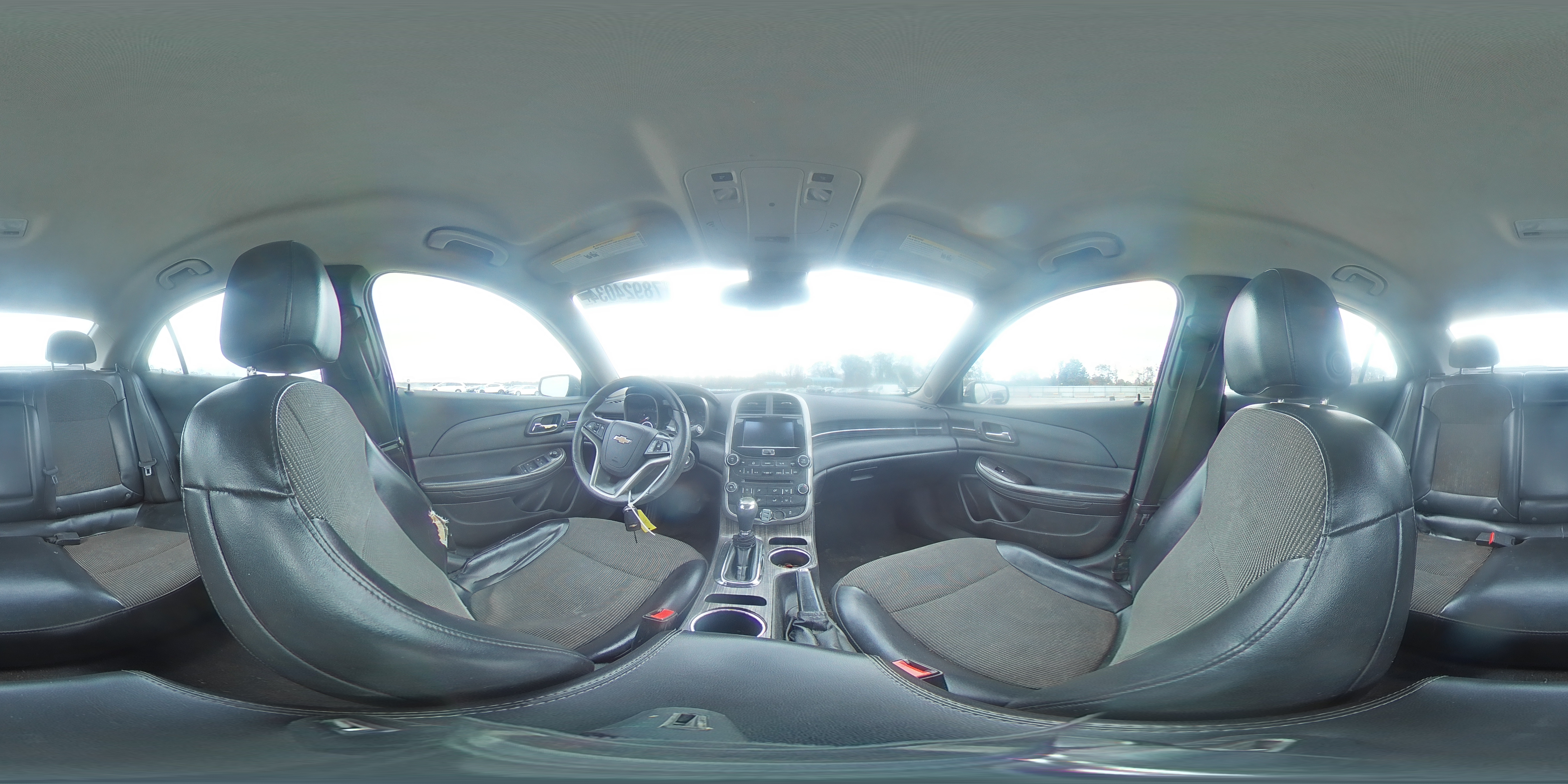 2016 Chevrolet Malibu - Image 13