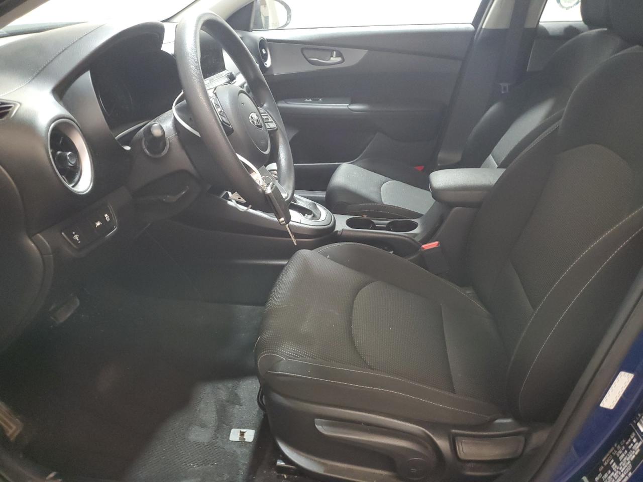 2021 Kia Forte - Image 7