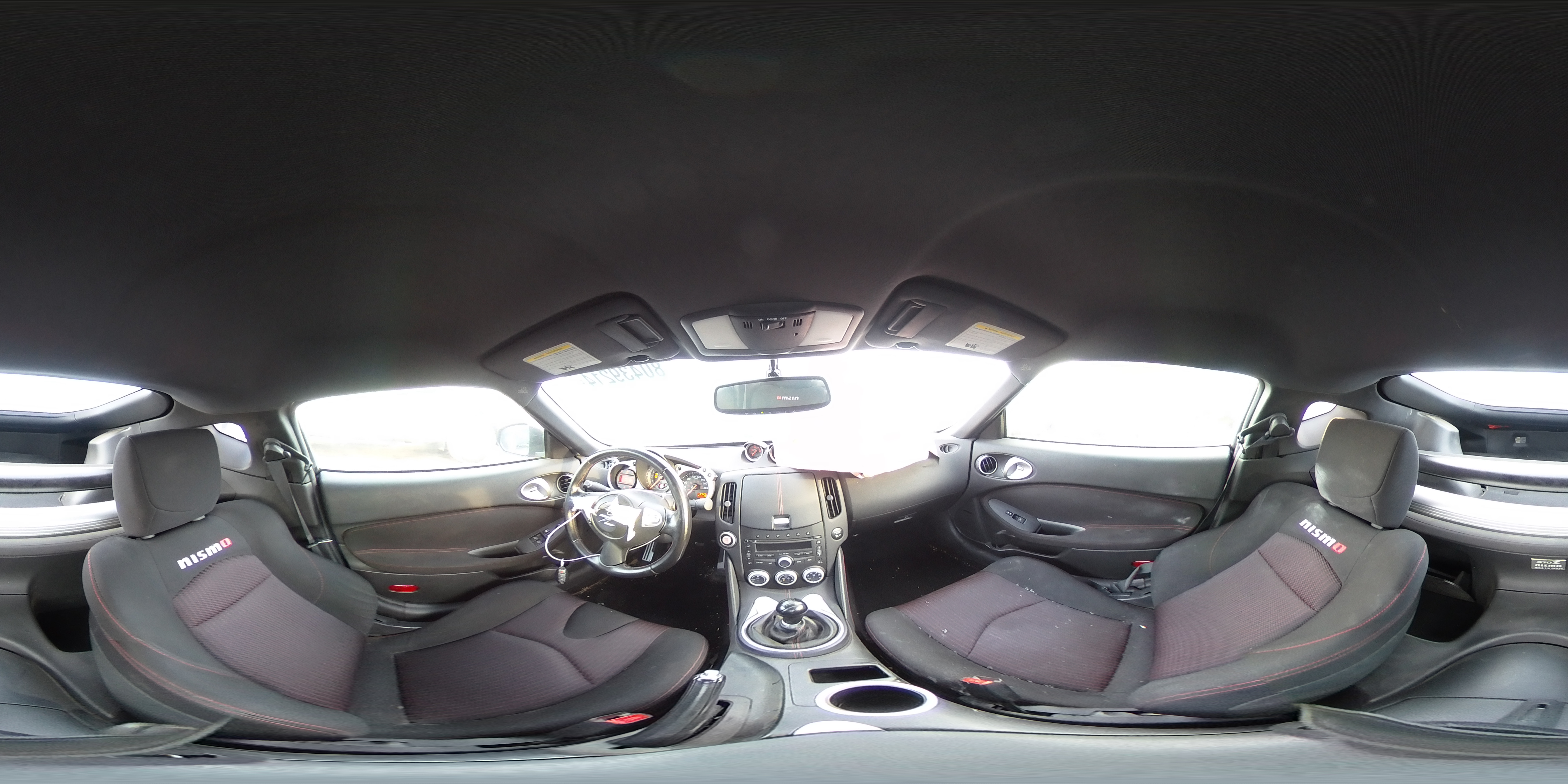 2013 Nissan 370Z - Image 13