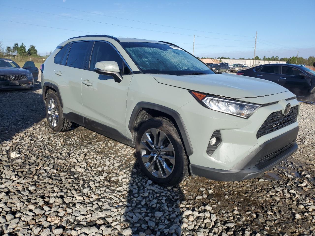 2021 Toyota RAV 4 - Image 4