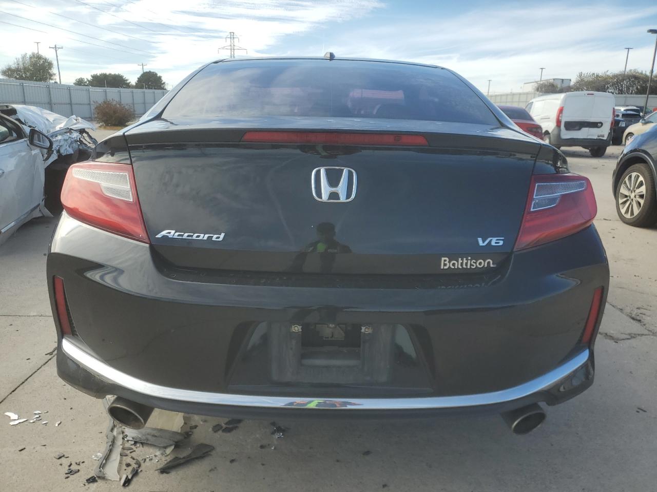 2016 Honda Accord Exl VIN: 1HGCT2B93GA002911 Lot: 77774904