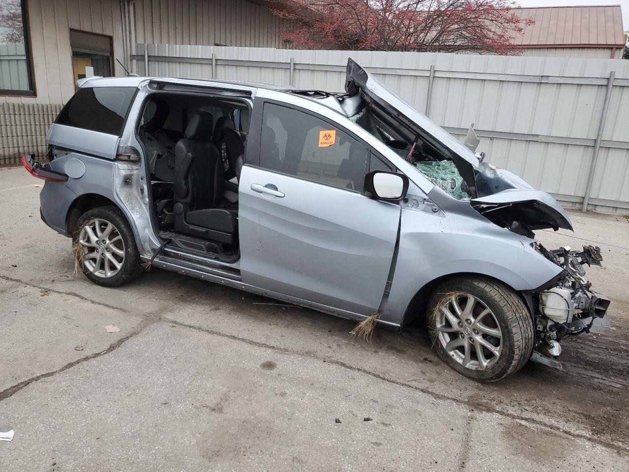 2012 Mazda 5 - Image 4