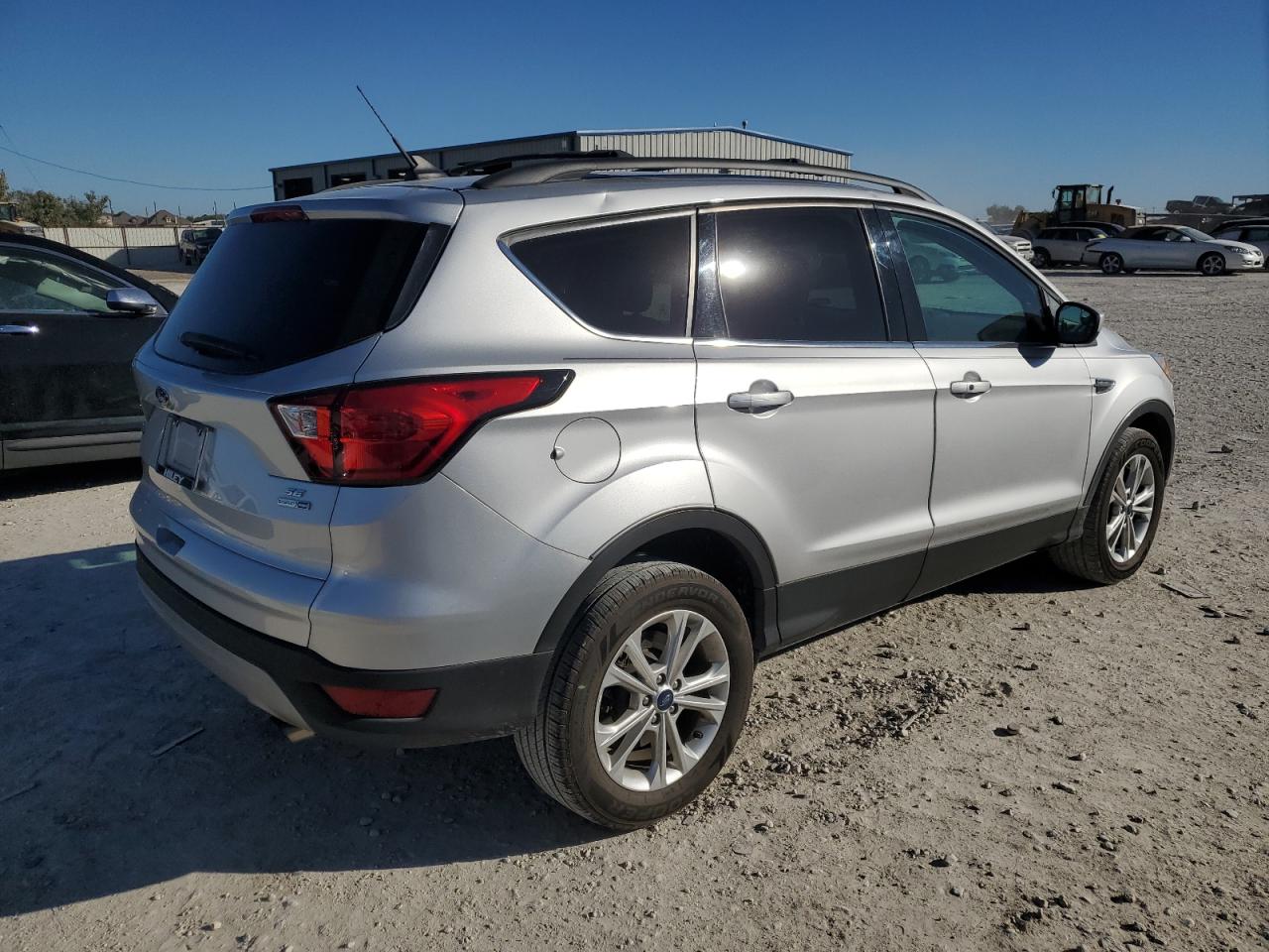 VIN 1FMCU9GD3KUA23441 2019 FORD ESCAPE no.3