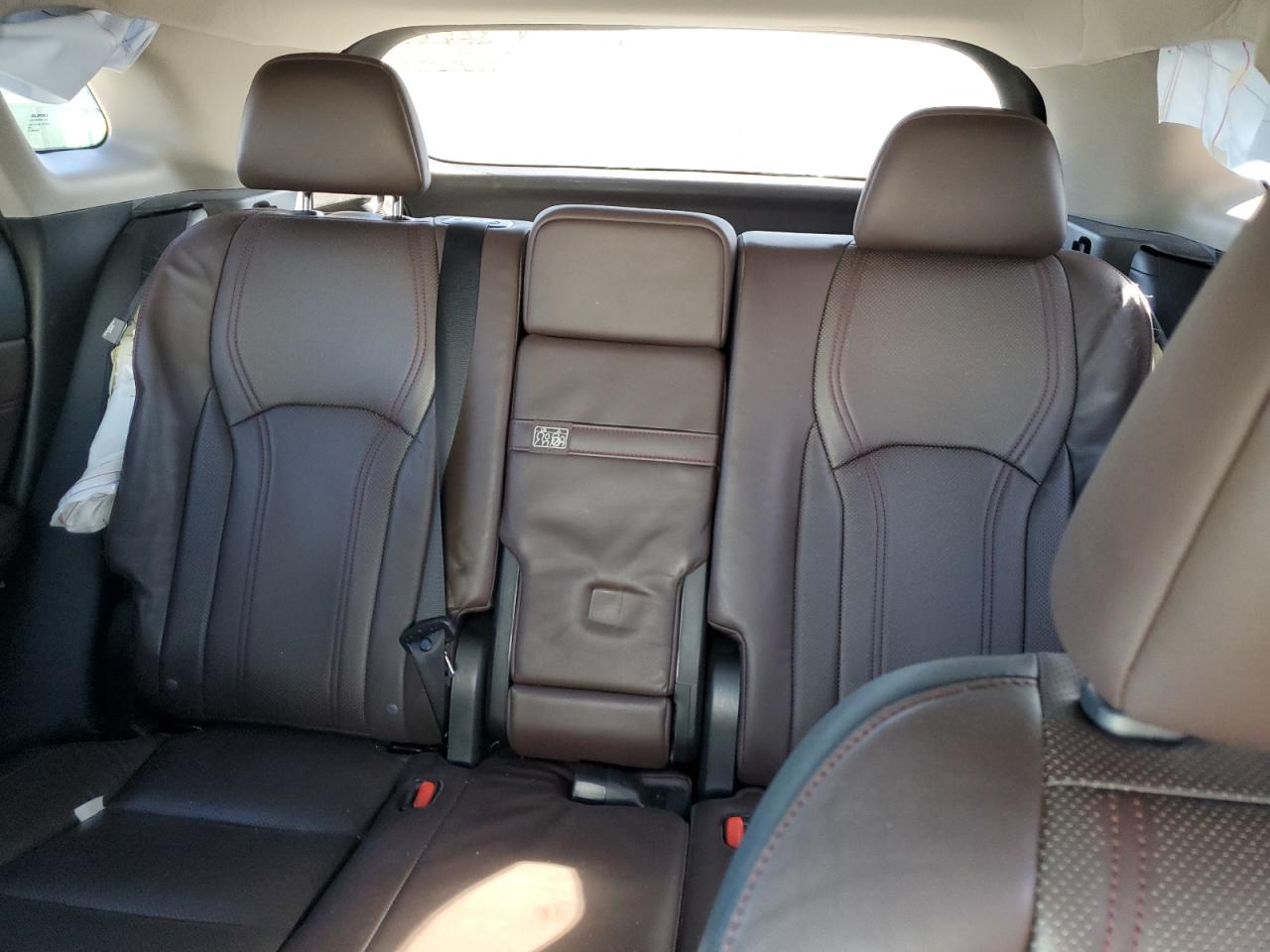 2019 Lexus RX - Image 10